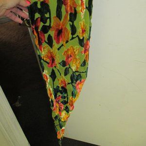 Scarf - Donna M Collection Large Scarf Fancy Floral Design